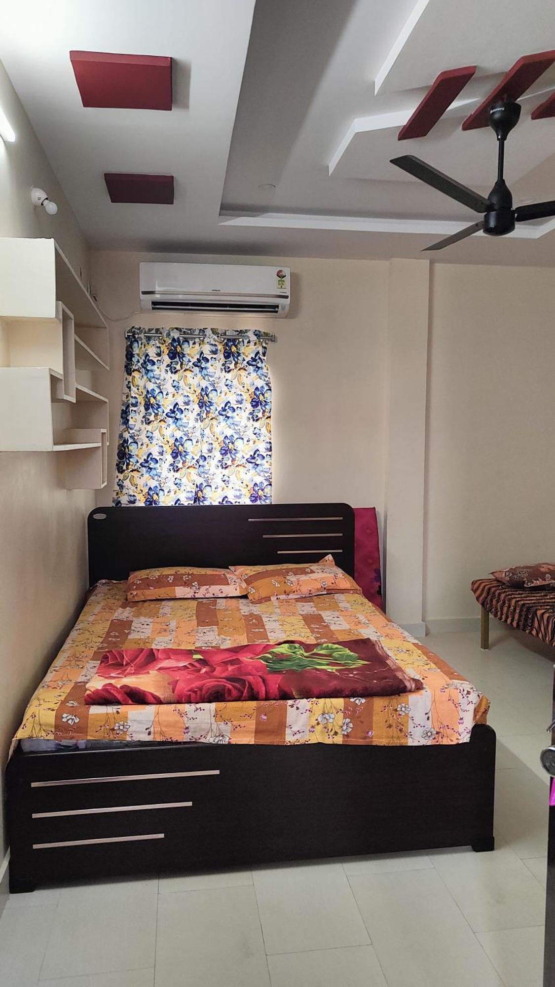 Guru Datta Residency Pithapuram Buitenkant foto